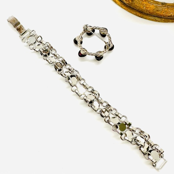 Vintage Garnet brooch and bracelet Demi parure set - Picture 10 of 16